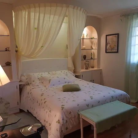Bed & Breakfast Sweet